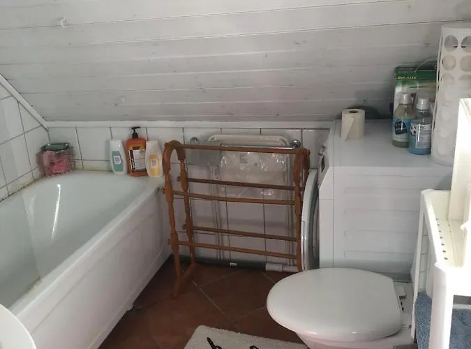 Almenningsgata 9a * 스타방에르