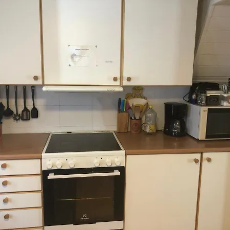 Almenningsgata 9a Guest house